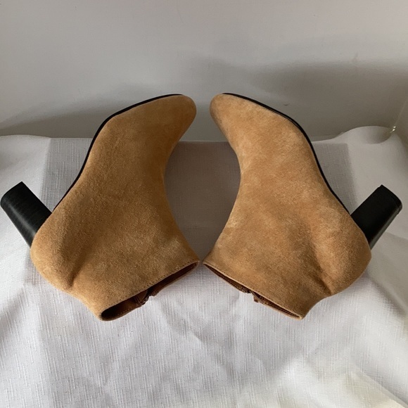 Aj Valenci Cream Suede Ankle Booties Size 5.5M - Picture 4 of 8